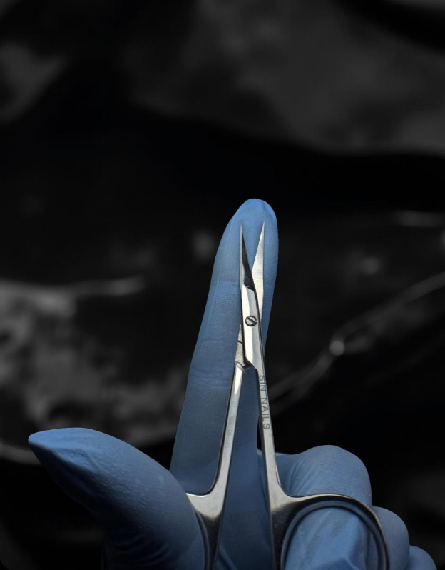 Forfecuță Cuticule Vârf Curbat